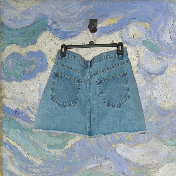 *SOLD* EUC Forever 21 Denim Skirt Size 28 - Picture 2 of 4